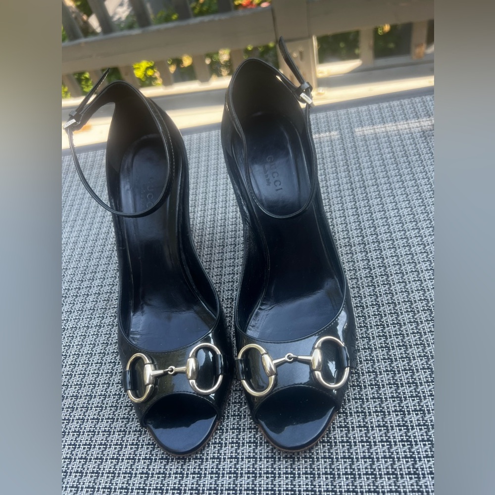 Gucci Horsebit Black Patent Leather Espadrille Wedges Size 8